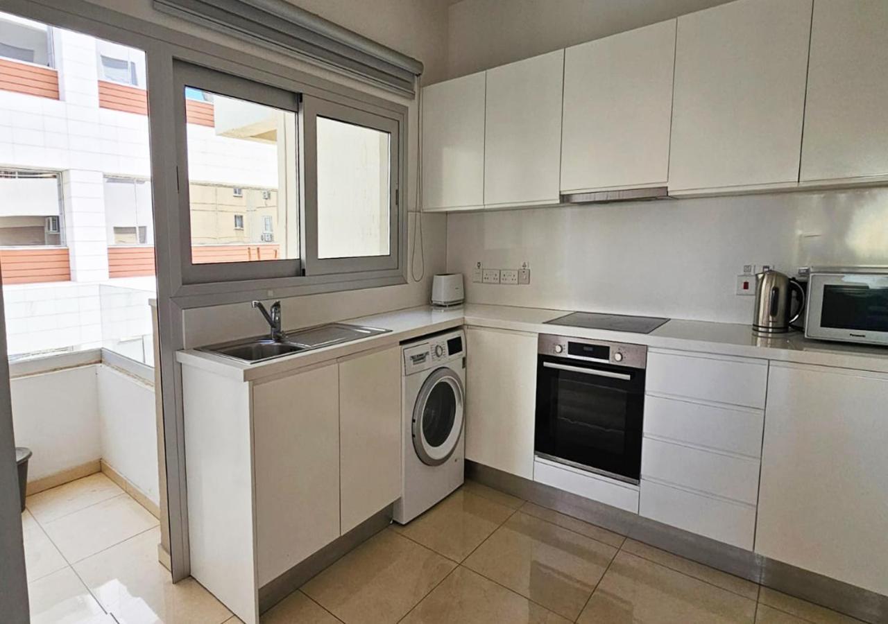 Phaedrus Living: City Centre Luxury Flat Esperidon 201 Nicosia Esterno foto