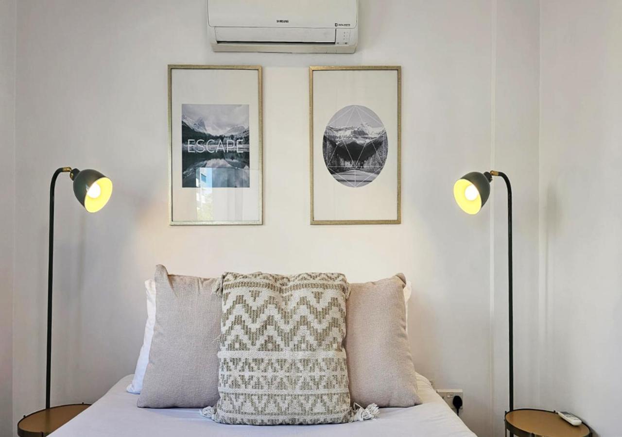 Phaedrus Living: City Centre Luxury Flat Esperidon 201 Nicosia Esterno foto