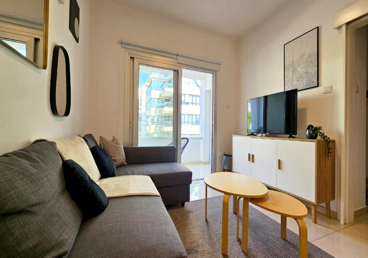 Phaedrus Living: City Centre Luxury Flat Esperidon 201 Nicosia Esterno foto