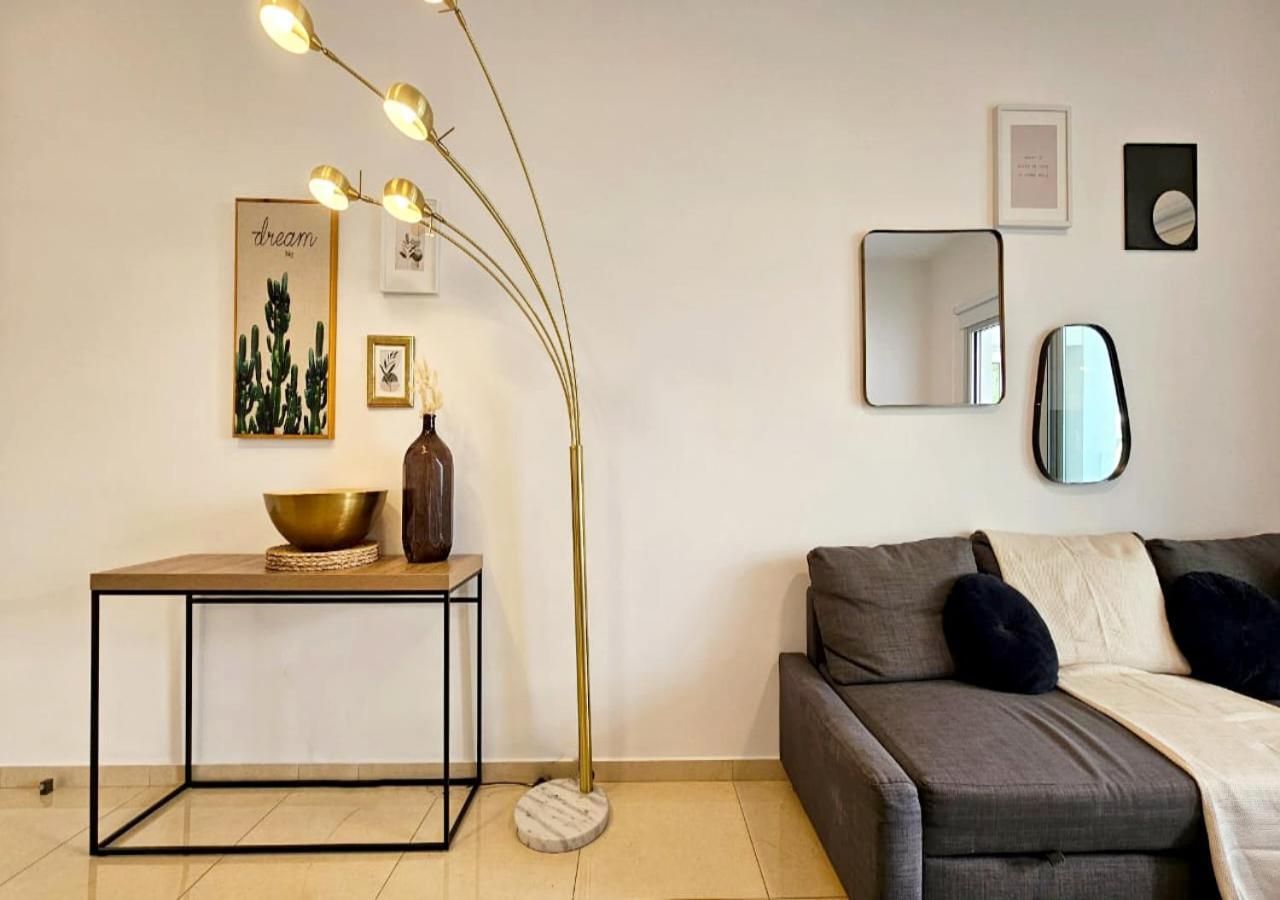 Phaedrus Living: City Centre Luxury Flat Esperidon 201 Nicosia Esterno foto